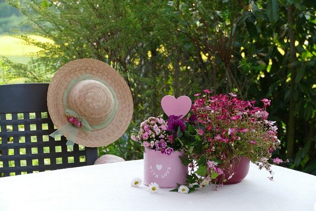 Mother's Day Decorations