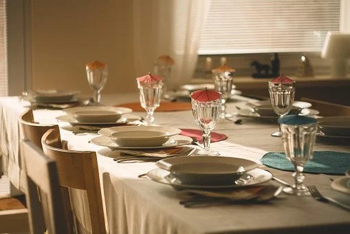 Plates / Cups / Bowls (Glass)