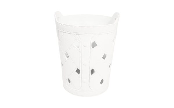 4" x 4.75" Plastic Basket - Image 3