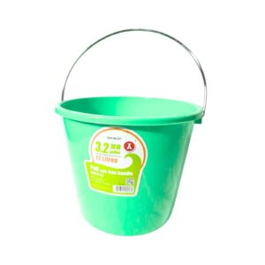 3 Gallon Plastic Bucket w/ Iron Handle
